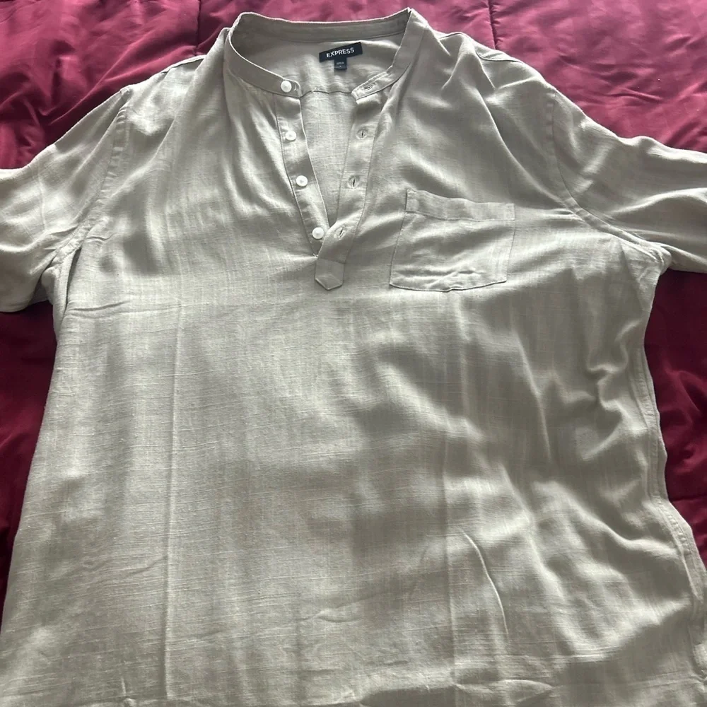 Long sleeve 1/4 button down shirt - Picture 2 of 5